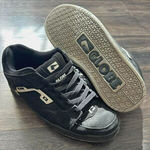 Globe Scribe Skateboarding Shoes Black Leather Men's Sz 12 Thick Fat Tongue